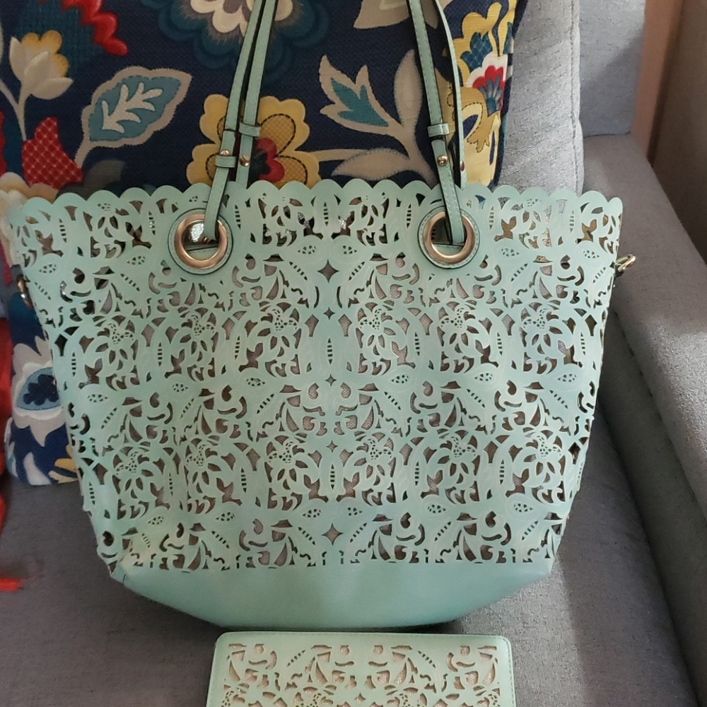 Pretty  summer bag , mint and matching wallet